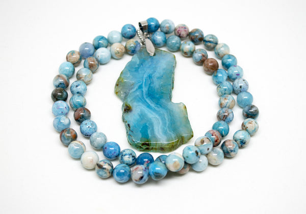 Hemimorphite Necklace with Blue Agate Pendant